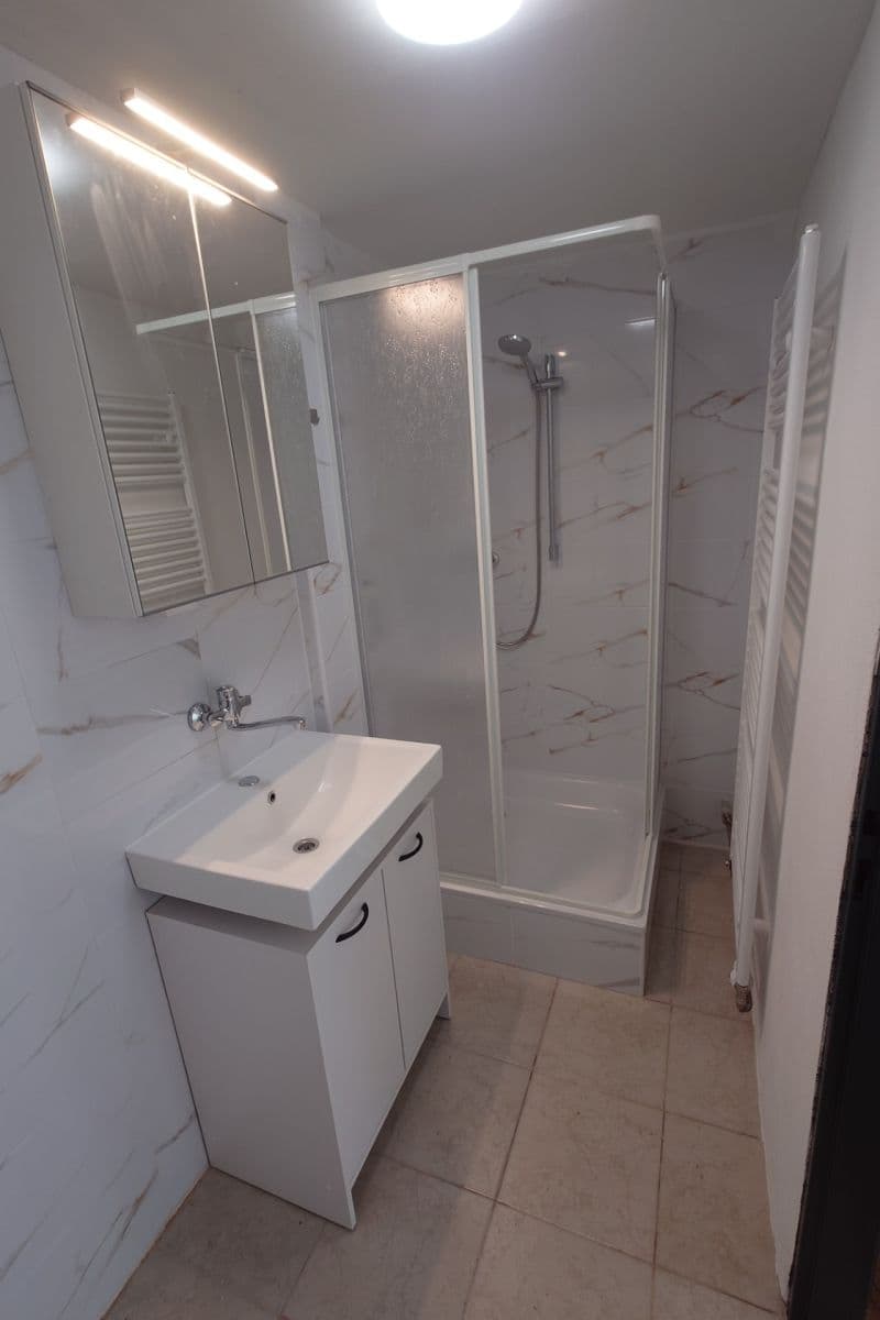 Prenájom domu 120 m², pozemek 250 m², Veverské Knínice, Jihomoravský kraj Prenájom domu 120 m², pozemek 250 m², Veverské Knínice, Jihomoravský kraj