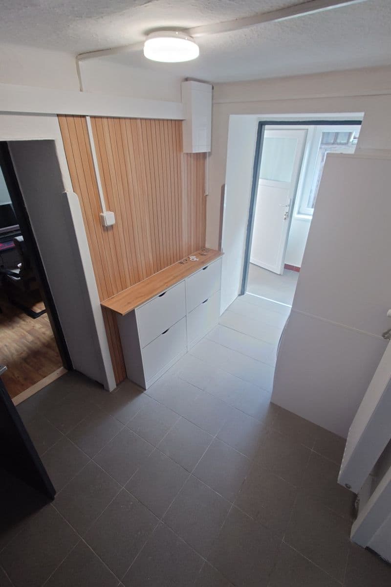 Prenájom domu 120 m², pozemek 250 m², Veverské Knínice, Jihomoravský kraj Prenájom domu 120 m², pozemek 250 m², Veverské Knínice, Jihomoravský kraj