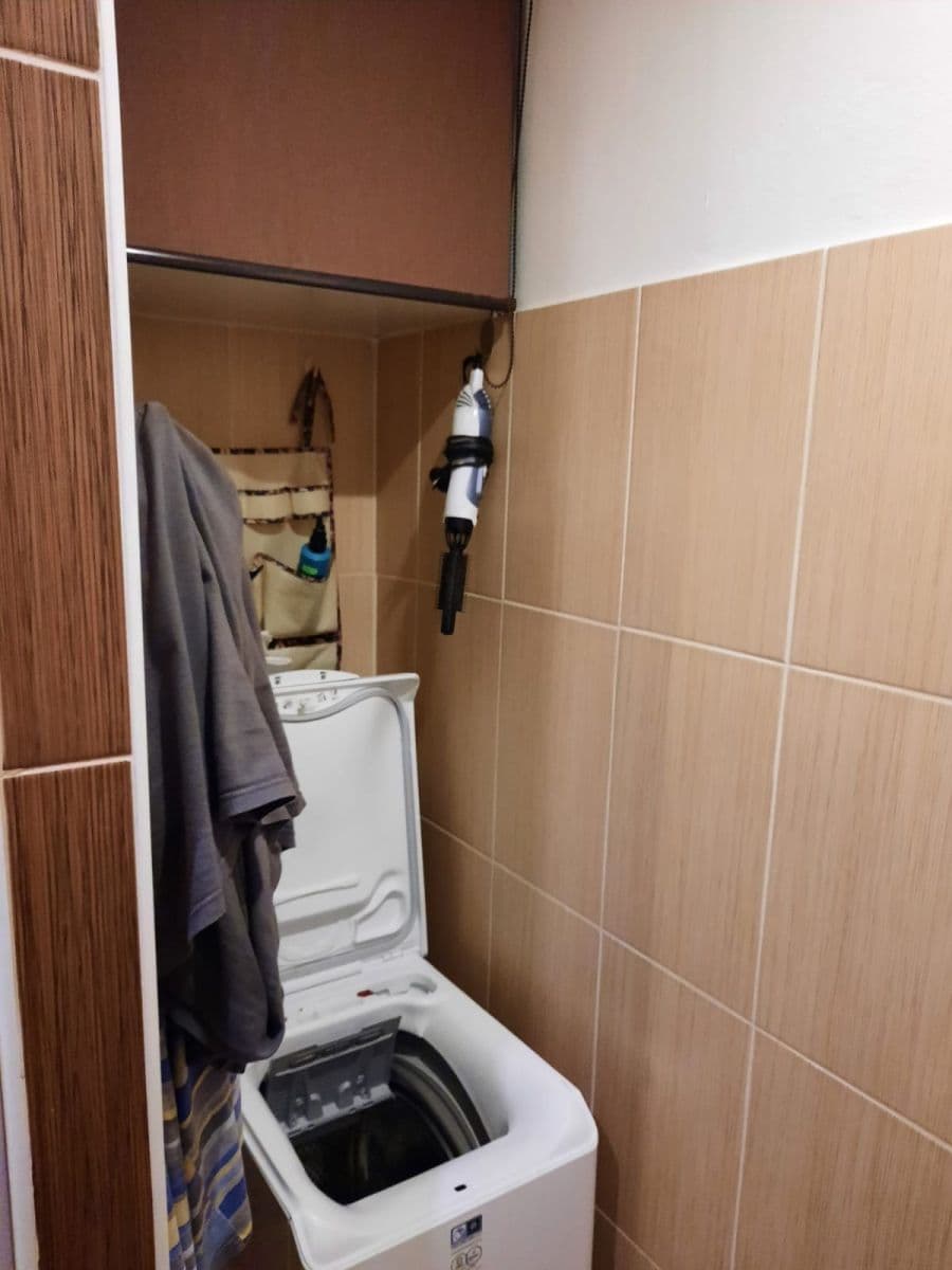 Predaj bytu 3-izbový 76 m², Jindřicha Plachty, Ústí nad Labem, Ústecký kraj Predaj bytu 3-izbový 76 m², Jindřicha Plachty, Ústí nad Labem, Ústecký kraj