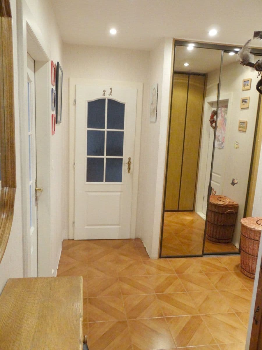 Prenájom bytu 3-izbový 63 m², Pražského, Praha, Praha Prenájom bytu 3-izbový 63 m², Pražského, Praha, Praha