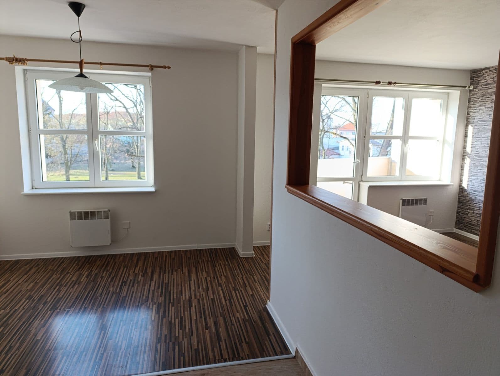 Prenájom bytu 3-izbový 74 m², Na Hradčanech, Cheb, Karlovarský kraj Prenájom bytu 3-izbový 74 m², Na Hradčanech, Cheb, Karlovarský kraj