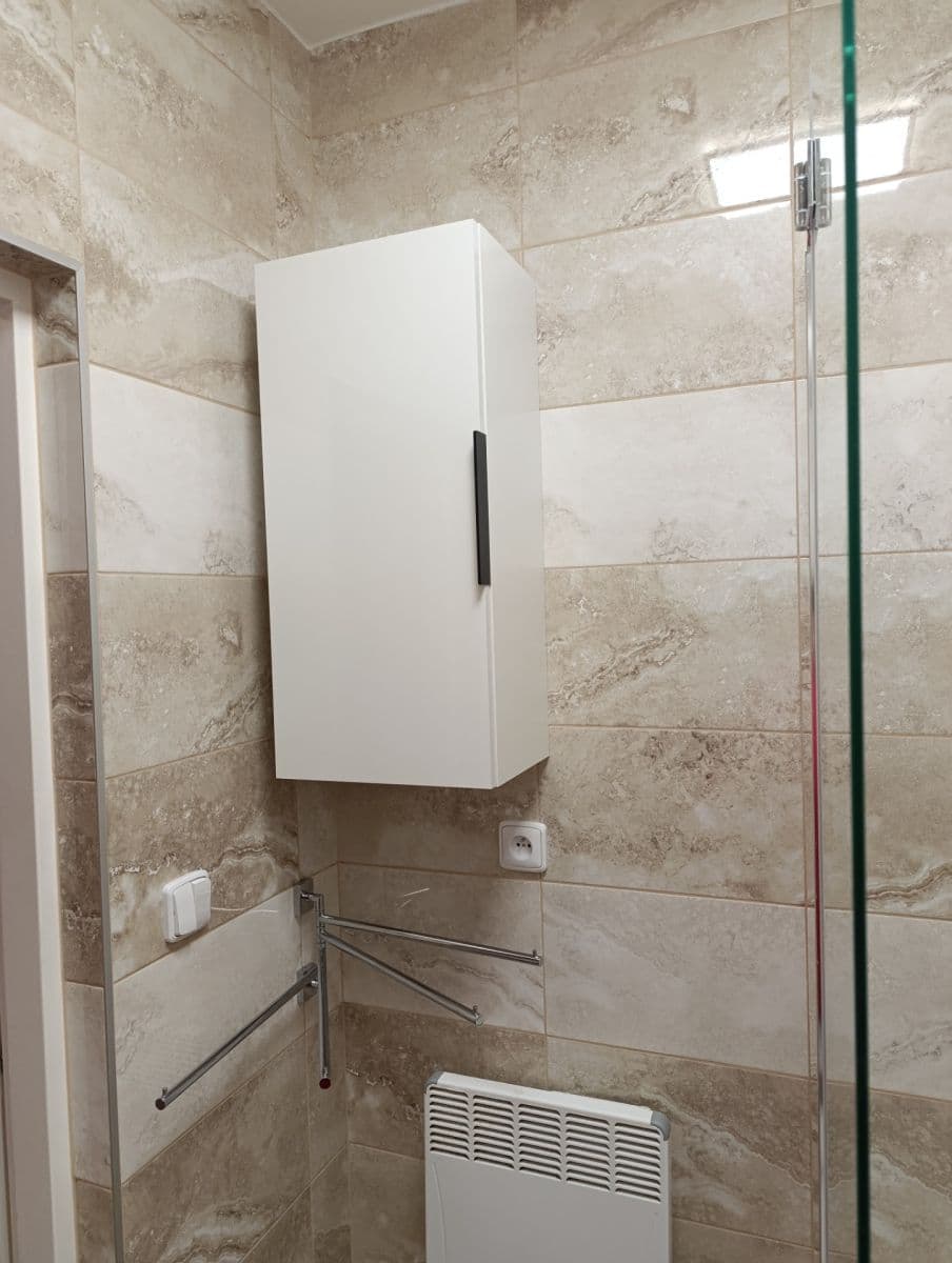 Prenájom bytu 3-izbový 74 m², Na Hradčanech, Cheb, Karlovarský kraj Prenájom bytu 3-izbový 74 m², Na Hradčanech, Cheb, Karlovarský kraj