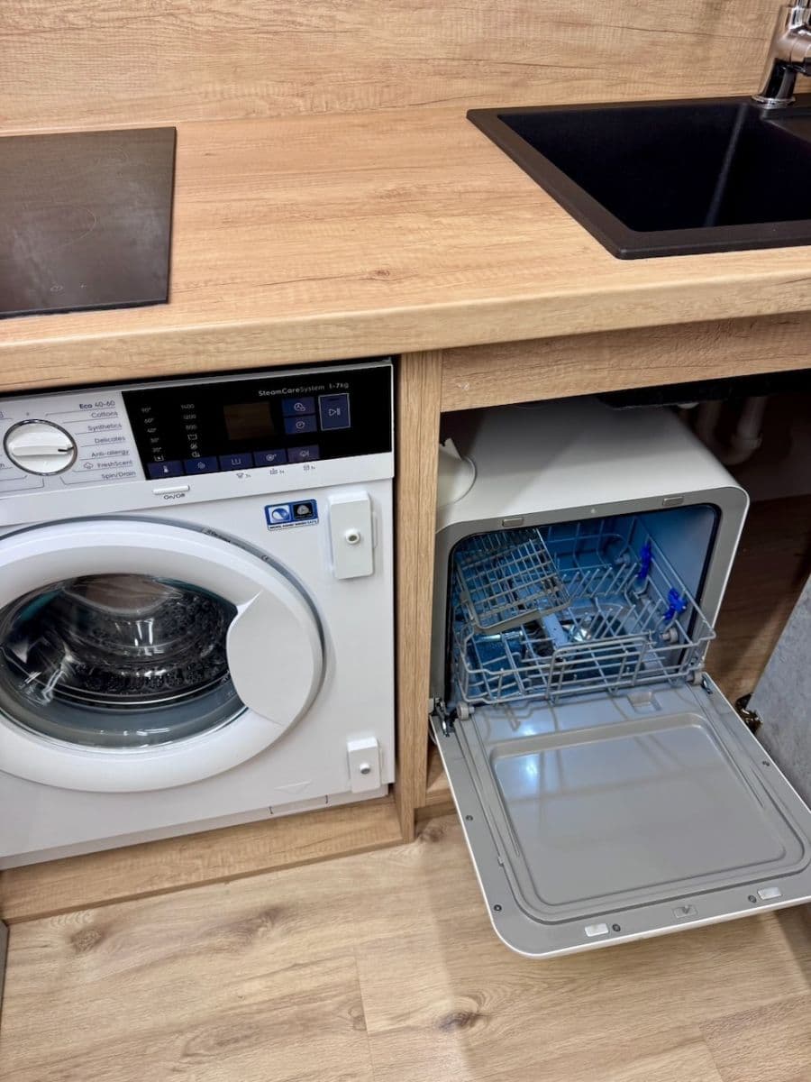 Prenájom bytu 1-izbový 30 m², Kovářská, Praha, Praha Prenájom bytu 1-izbový 30 m², Kovářská, Praha, Praha