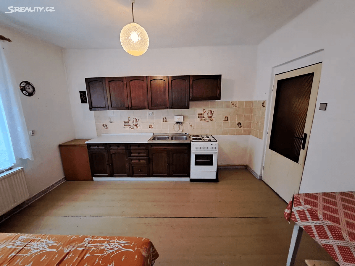 Predaj domu 190 m², pozemek 2.800 m², Nádražní, Mikulovice, Olomoucký kraj Predaj domu 190 m², pozemek 2.800 m², Nádražní, Mikulovice, Olomoucký kraj