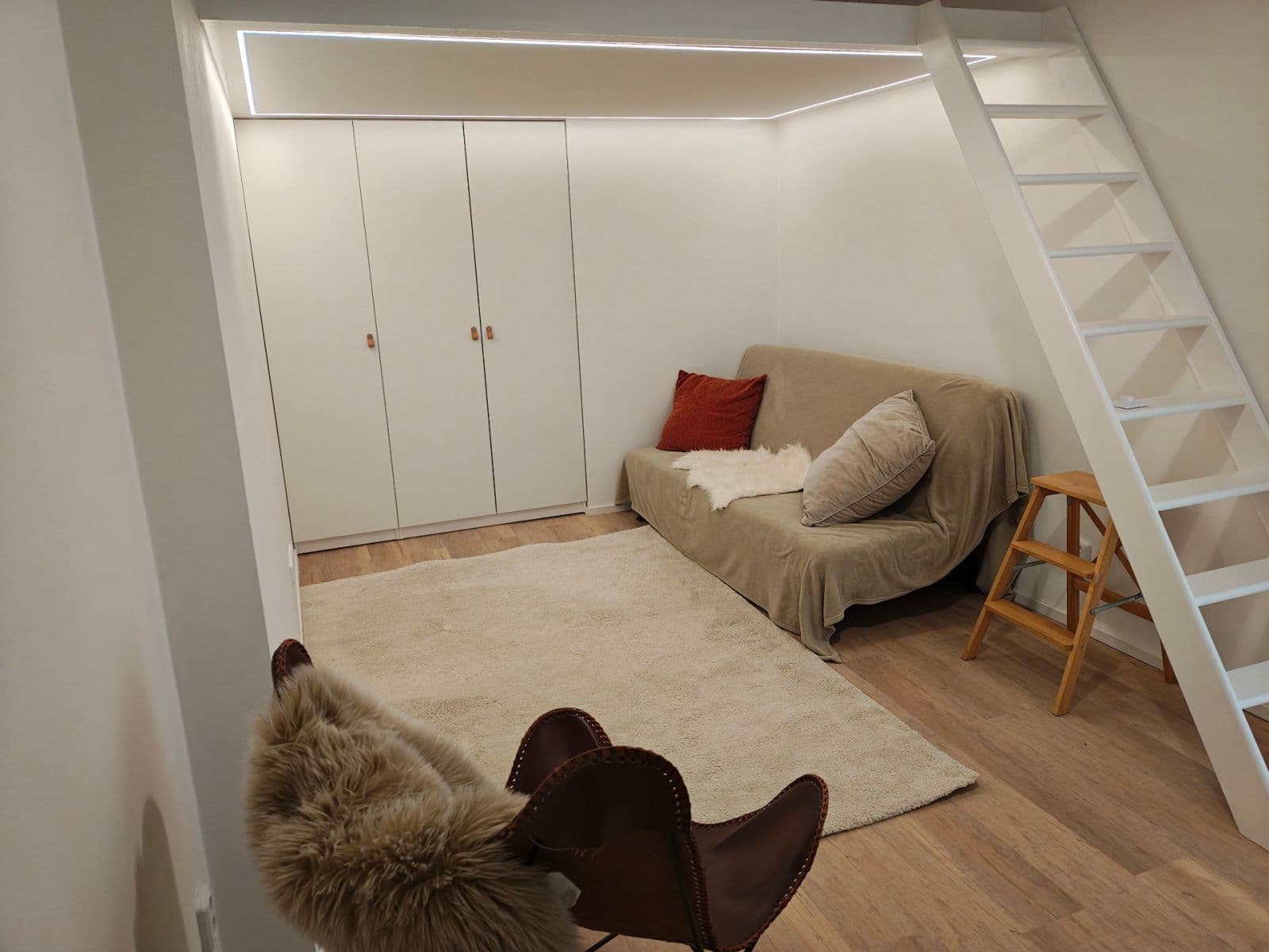 Prenájom bytu 1-izbový 36 m², Šlikova, Praha, Praha Prenájom bytu 1-izbový 36 m², Šlikova, Praha, Praha