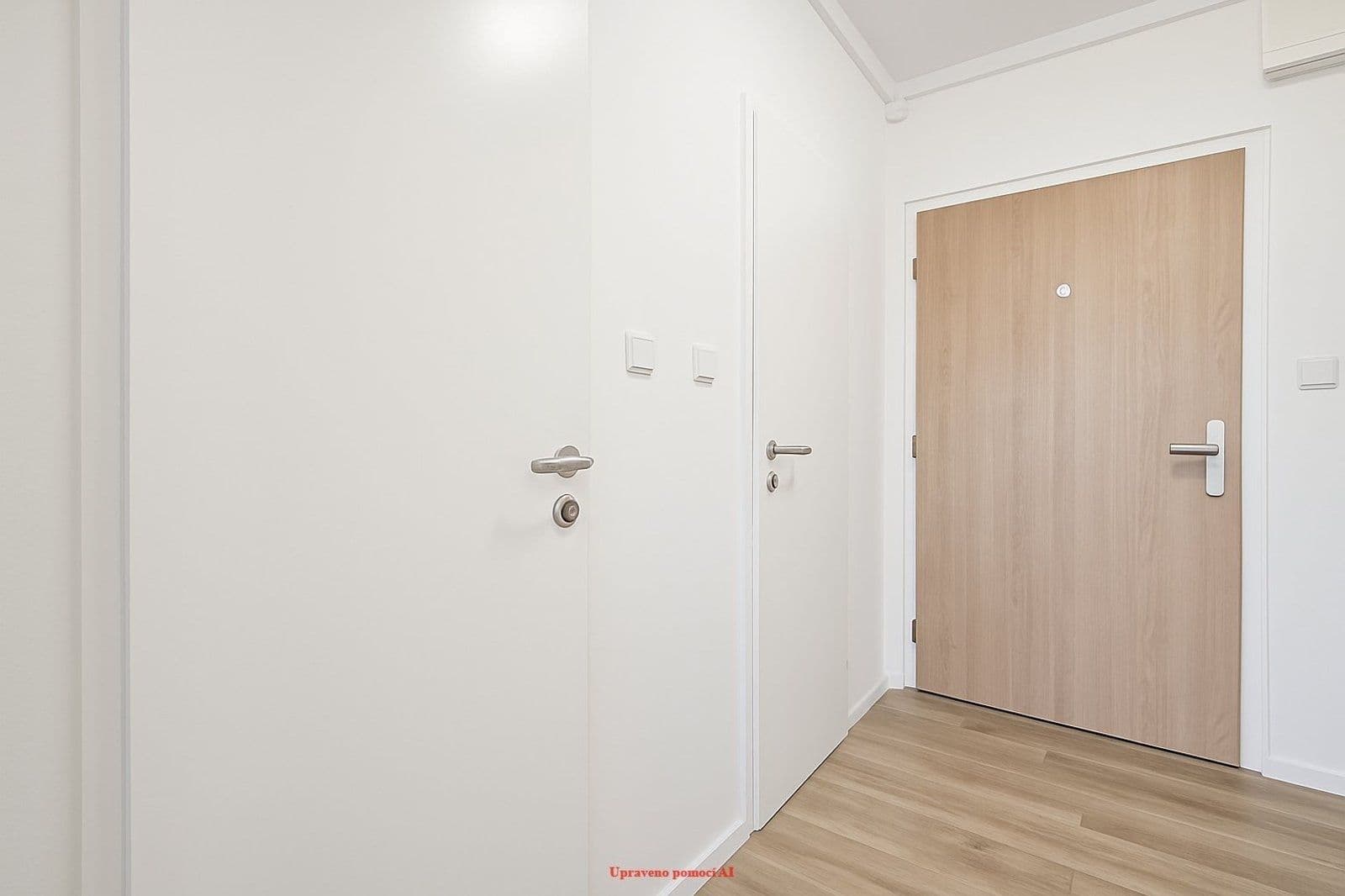 Prenájom bytu 1-izbový 27 m², Sovova, Karviná, Moravskoslezský kraj Prenájom bytu 1-izbový 27 m², Sovova, Karviná, Moravskoslezský kraj