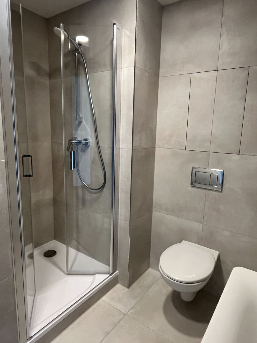 Prenájom bytu 2-izbový 46 m², Poděbradská, Praha, Praha Prenájom bytu 2-izbový 46 m², Poděbradská, Praha, Praha