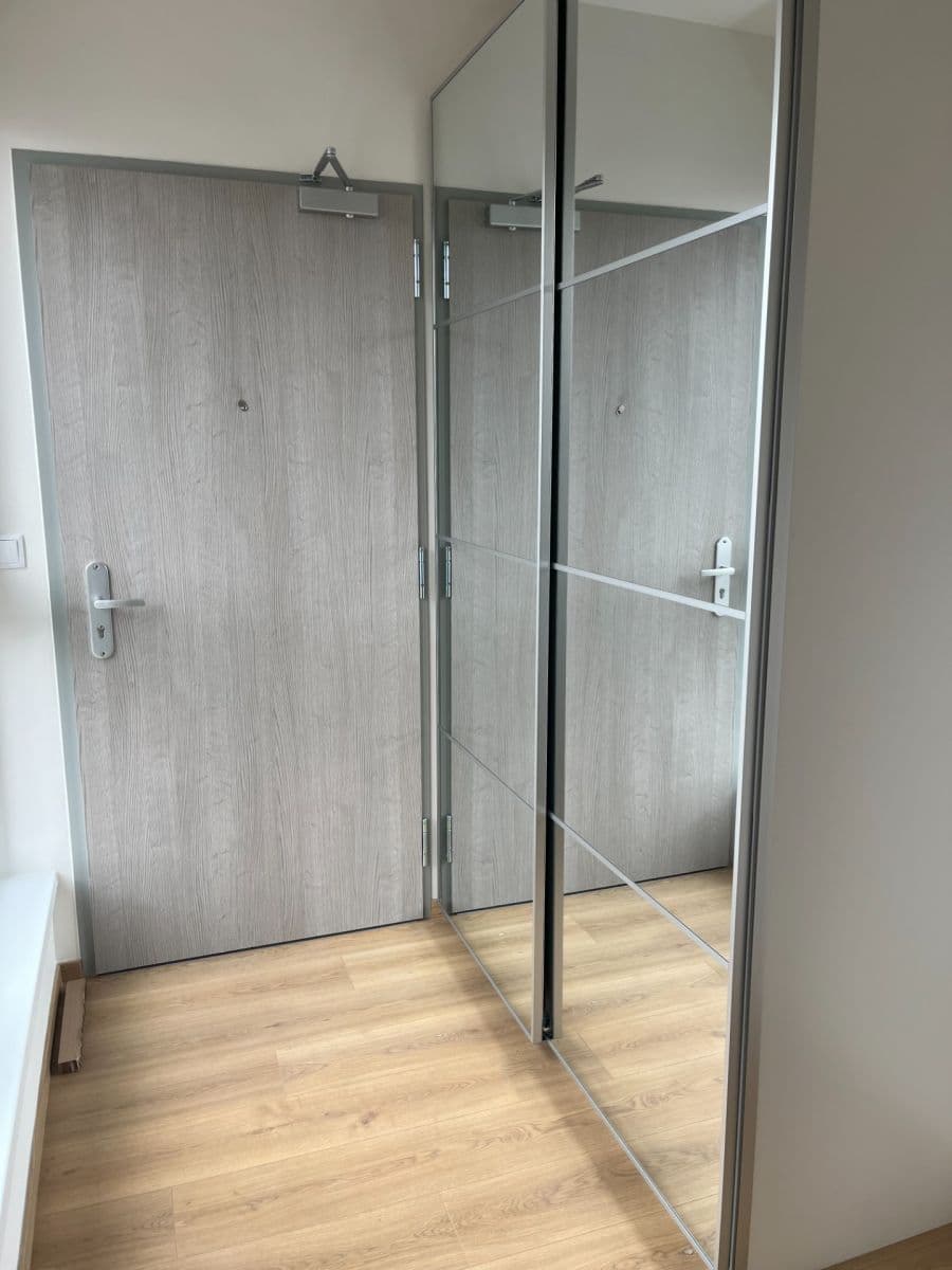 Prenájom bytu 2-izbový 46 m², Poděbradská, Praha, Praha Prenájom bytu 2-izbový 46 m², Poděbradská, Praha, Praha