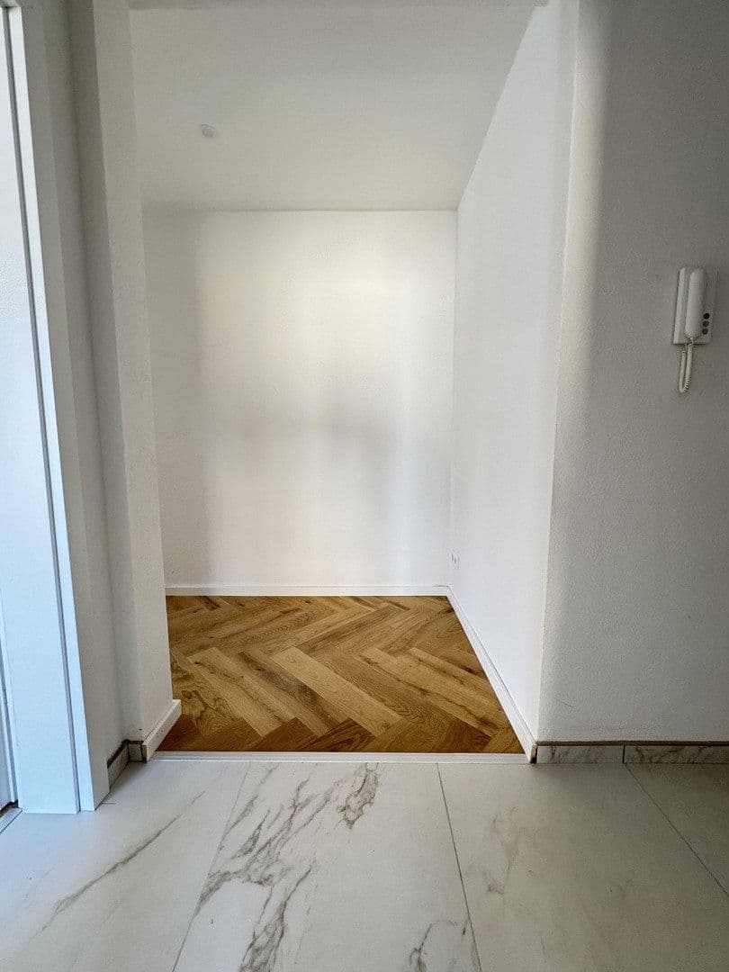 Prenájom bytu 3-izbový 71 m², Wasenstrasse 31, Stuttgart, Bádensko-Wurttembersko Prenájom bytu 3-izbový 71 m², Wasenstrasse 31, Stuttgart, Bádensko-Wurttembersko