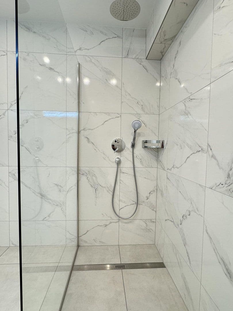 Prenájom bytu 3-izbový 71 m², Wasenstrasse 31, Stuttgart, Bádensko-Wurttembersko Prenájom bytu 3-izbový 71 m², Wasenstrasse 31, Stuttgart, Bádensko-Wurttembersko