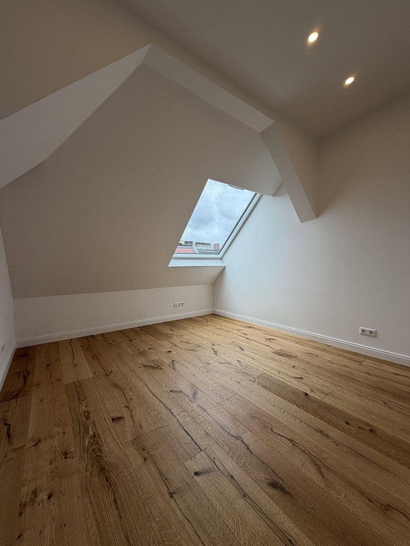 Prenájom bytu 3-izbový 75 m², Ebersstraße 58, Berlin, Berlín Prenájom bytu 3-izbový 75 m², Ebersstraße 58, Berlin, Berlín