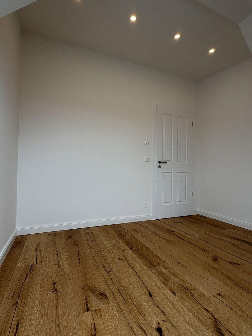 Prenájom bytu 3-izbový 75 m², Ebersstraße 58, Berlin, Berlín Prenájom bytu 3-izbový 75 m², Ebersstraße 58, Berlin, Berlín