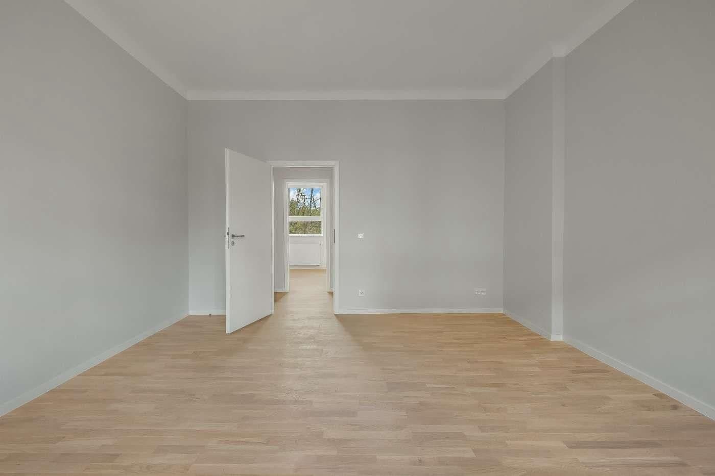Prenájom bytu 2-izbový 69 m², Alarichstaße 3A, Berlin, Berlín Prenájom bytu 2-izbový 69 m², Alarichstaße 3A, Berlin, Berlín