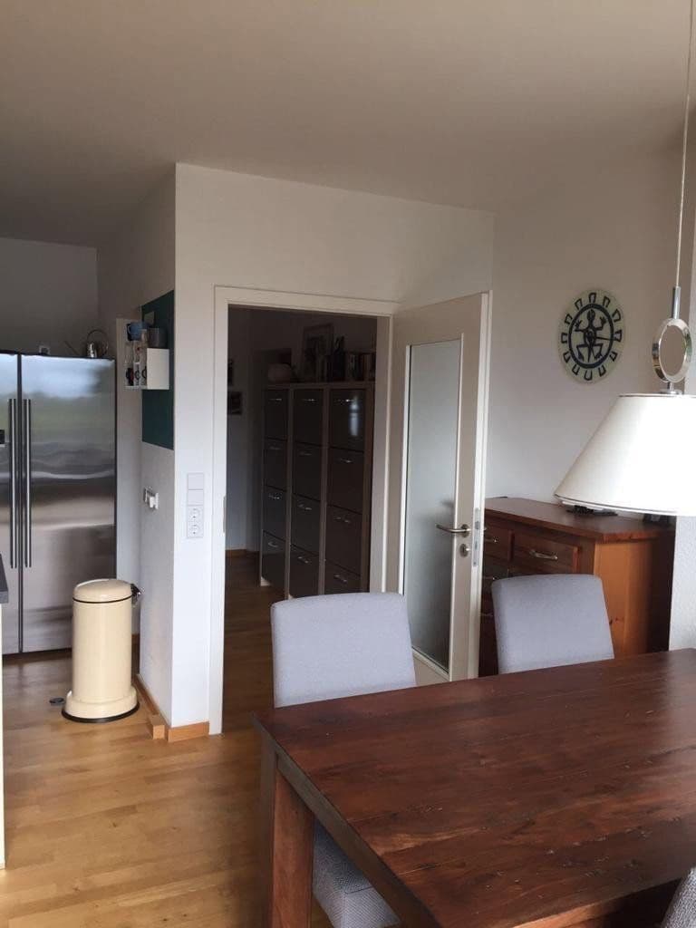 Prenájom bytu 3-izbový 90 m², Overather Straße 10 a, Bergisch Gladbach, Severné Porýnie - Westfálsko Prenájom bytu 3-izbový 90 m², Overather Straße 10 a, Bergisch Gladbach, Severné Porýnie - Westfálsko