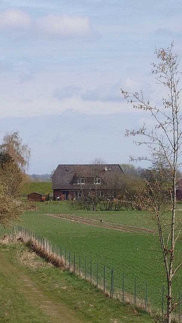 Predaj domu 301 m², pozemek 6.300 m², Elbuferstraße 5, Hohnstorf (Elbe), Dolné Sasko Predaj domu 301 m², pozemek 6.300 m², Elbuferstraße 5, Hohnstorf (Elbe), Dolné Sasko