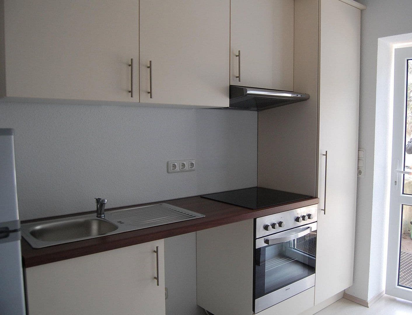 Predaj domu 301 m², pozemek 6.300 m², Elbuferstraße 5, Hohnstorf (Elbe), Dolné Sasko Predaj domu 301 m², pozemek 6.300 m², Elbuferstraße 5, Hohnstorf (Elbe), Dolné Sasko