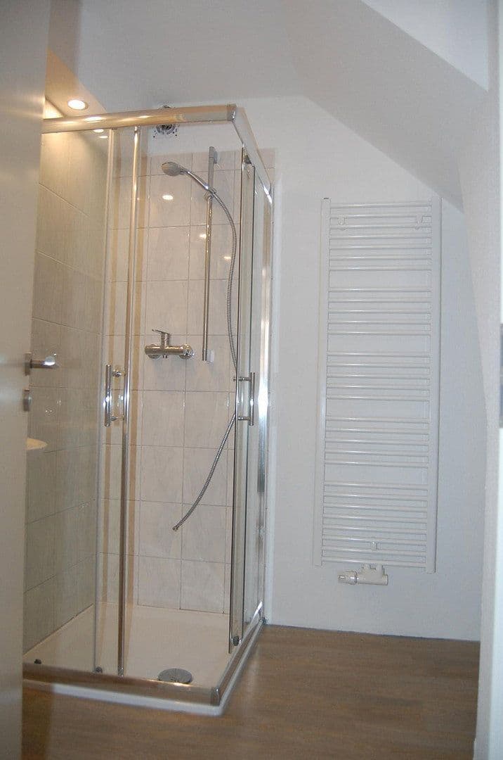 Predaj domu 301 m², pozemek 6.300 m², Elbuferstraße 5, Hohnstorf (Elbe), Dolné Sasko Predaj domu 301 m², pozemek 6.300 m², Elbuferstraße 5, Hohnstorf (Elbe), Dolné Sasko