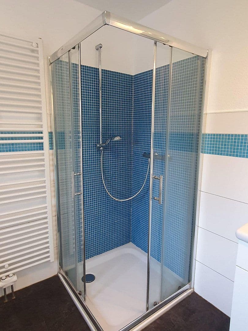 Predaj domu 301 m², pozemek 6.300 m², Elbuferstraße 5, Hohnstorf (Elbe), Dolné Sasko Predaj domu 301 m², pozemek 6.300 m², Elbuferstraße 5, Hohnstorf (Elbe), Dolné Sasko