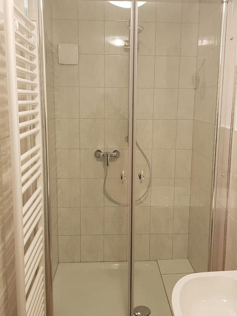 Predaj domu 301 m², pozemek 6.300 m², Elbuferstraße 5, Hohnstorf (Elbe), Dolné Sasko Predaj domu 301 m², pozemek 6.300 m², Elbuferstraße 5, Hohnstorf (Elbe), Dolné Sasko