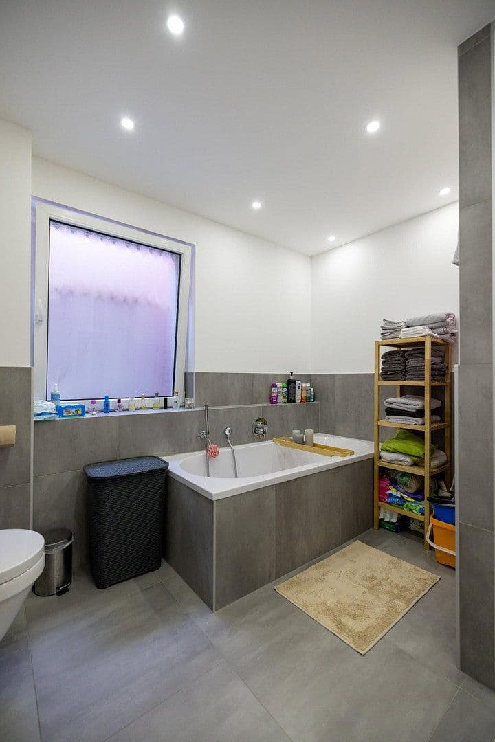 Predaj bytu 4-izbový 108 m², Nürnberg, Bavorsko Predaj bytu 4-izbový 108 m², Nürnberg, Bavorsko