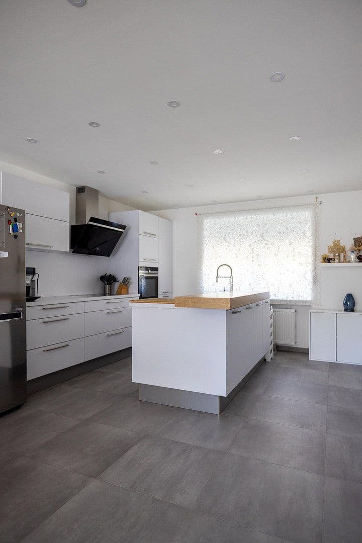 Predaj bytu 4-izbový 108 m², Nürnberg, Bavorsko Predaj bytu 4-izbový 108 m², Nürnberg, Bavorsko