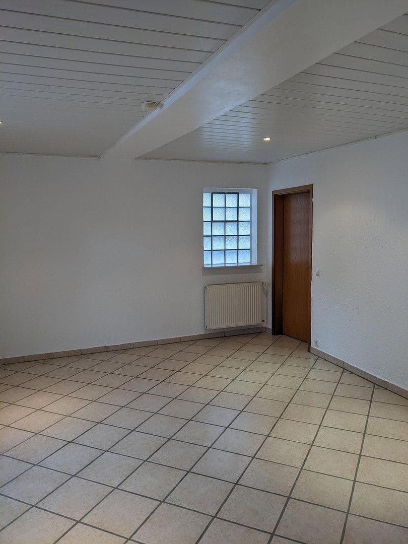 Prenájom bytu 2-izbový 45 m², Dieburg, Hesensko Prenájom bytu 2-izbový 45 m², Dieburg, Hesensko