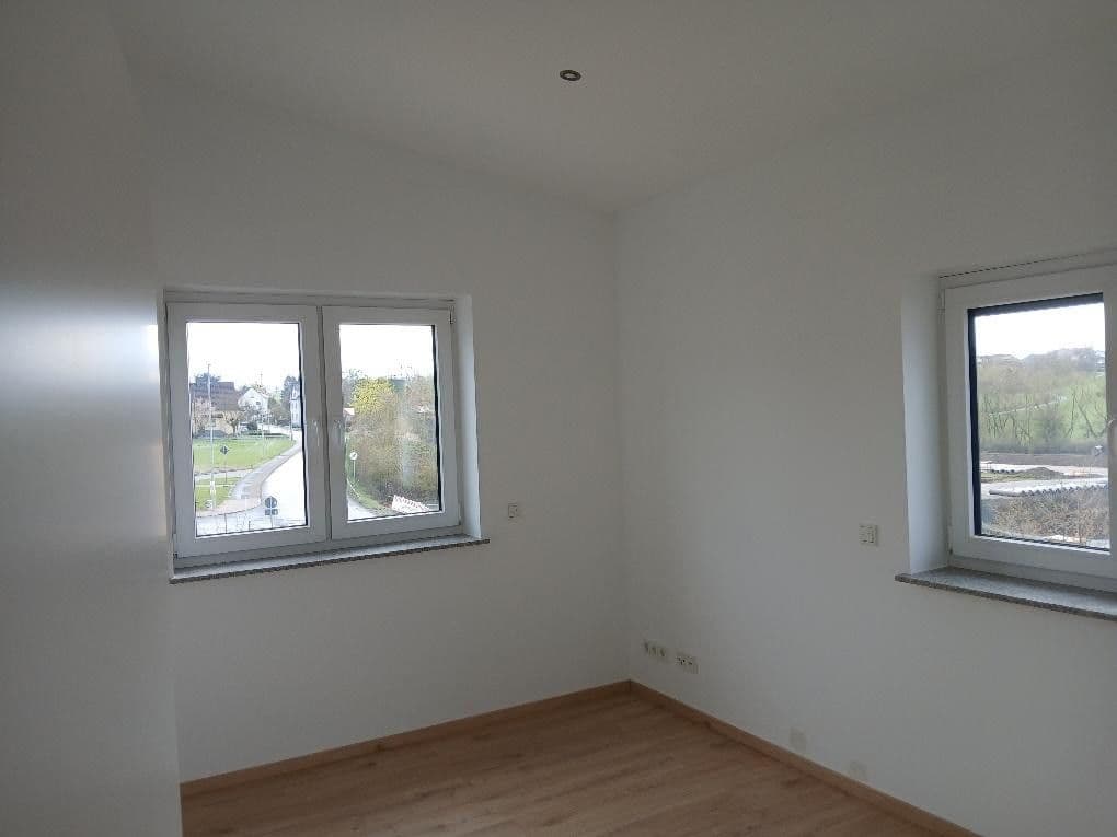 Prenájom bytu 3-izbový 126 m², Hadamar, Hesensko Prenájom bytu 3-izbový 126 m², Hadamar, Hesensko