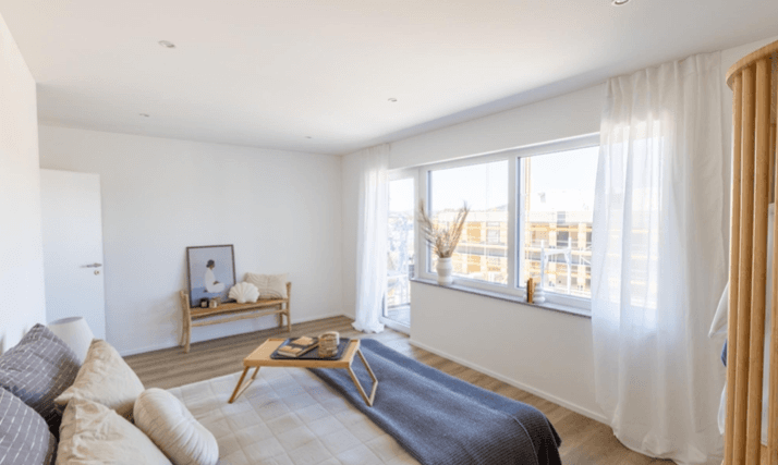 Prenájom bytu 3-izbový 124 m², Bahnhofstraße 4, Neustadt an der Aisch, Bavorsko Prenájom bytu 3-izbový 124 m², Bahnhofstraße 4, Neustadt an der Aisch, Bavorsko