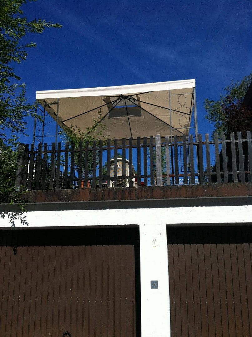 Predaj domu 230 m², pozemek 599 m², München, Bavorsko Predaj domu 230 m², pozemek 599 m², München, Bavorsko