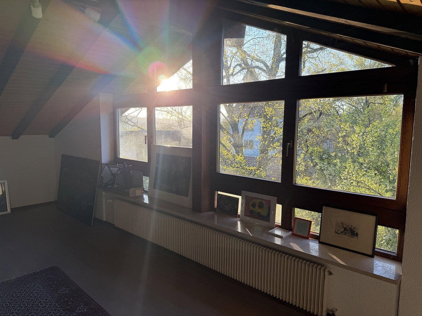 Prenájom domu 240 m², pozemek 3.000 m², Küssaberg, Bádensko-Wurttembersko Prenájom domu 240 m², pozemek 3.000 m², Küssaberg, Bádensko-Wurttembersko