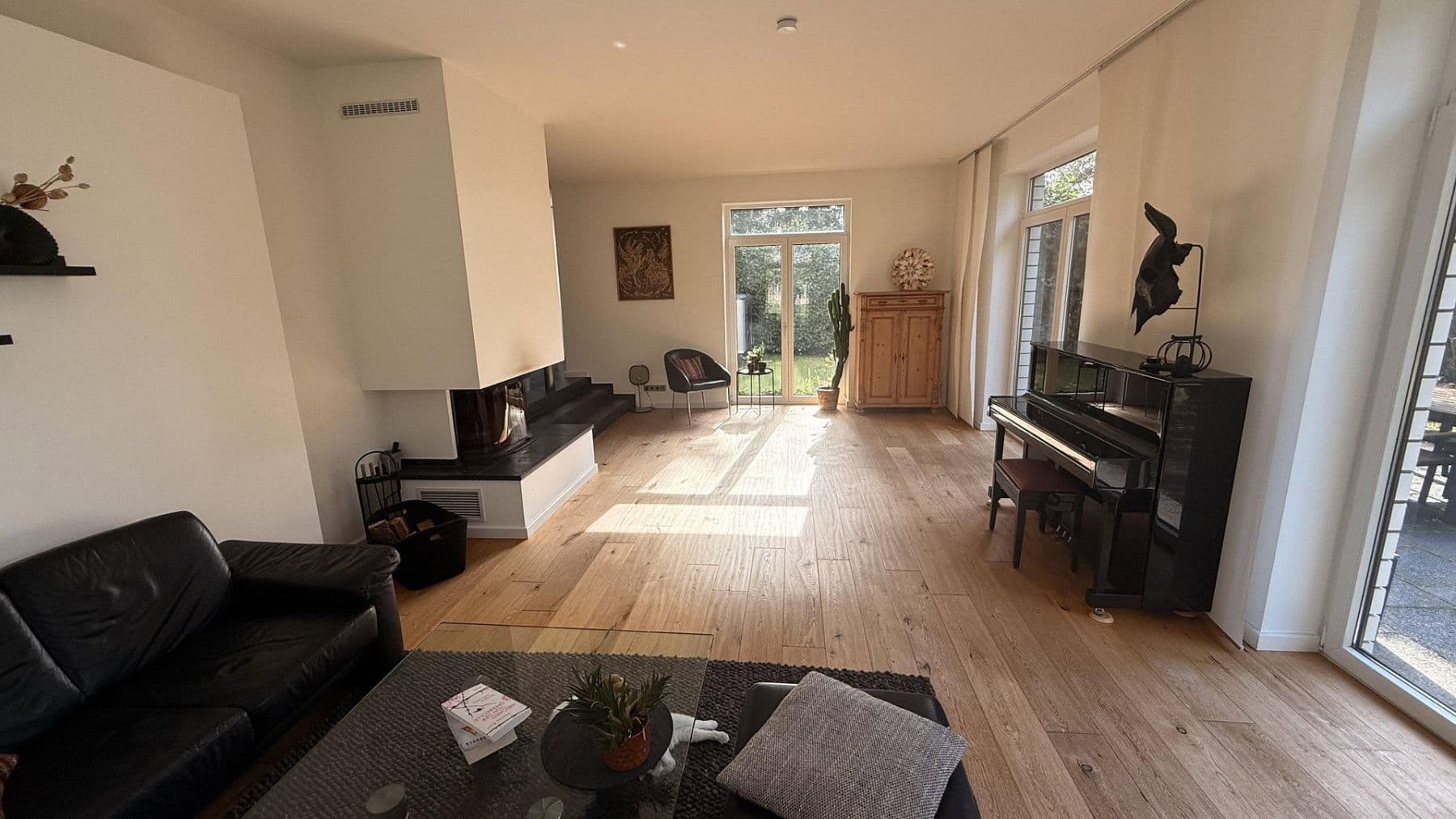 Predaj domu 200 m², pozemek 1.333 m², Seevetal, Dolné Sasko Predaj domu 200 m², pozemek 1.333 m², Seevetal, Dolné Sasko