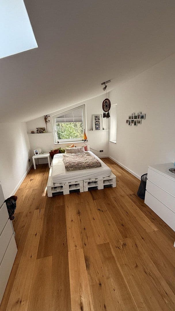 Predaj domu 200 m², pozemek 1.333 m², Seevetal, Dolné Sasko Predaj domu 200 m², pozemek 1.333 m², Seevetal, Dolné Sasko