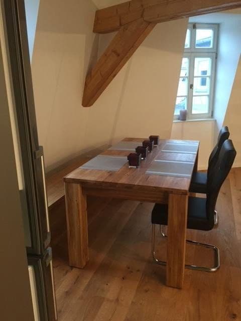 Prenájom bytu 2-izbový 92 m², Kronberg im Taunus, Hesensko Prenájom bytu 2-izbový 92 m², Kronberg im Taunus, Hesensko