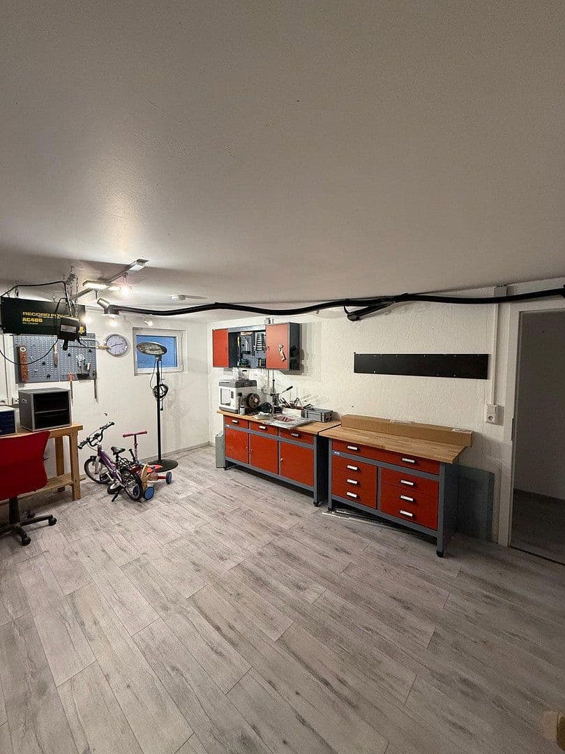 Predaj domu 150 m², pozemek 441 m², Luise-Schöffel-Weg 9, Herrenberg, Bádensko-Wurttembersko Predaj domu 150 m², pozemek 441 m², Luise-Schöffel-Weg 9, Herrenberg, Bádensko-Wurttembersko
