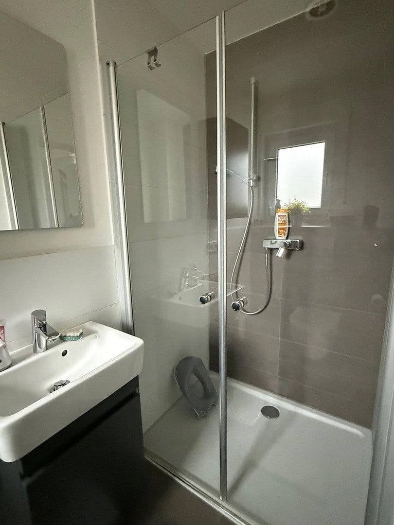 Predaj domu 150 m², pozemek 441 m², Luise-Schöffel-Weg 9, Herrenberg, Bádensko-Wurttembersko Predaj domu 150 m², pozemek 441 m², Luise-Schöffel-Weg 9, Herrenberg, Bádensko-Wurttembersko