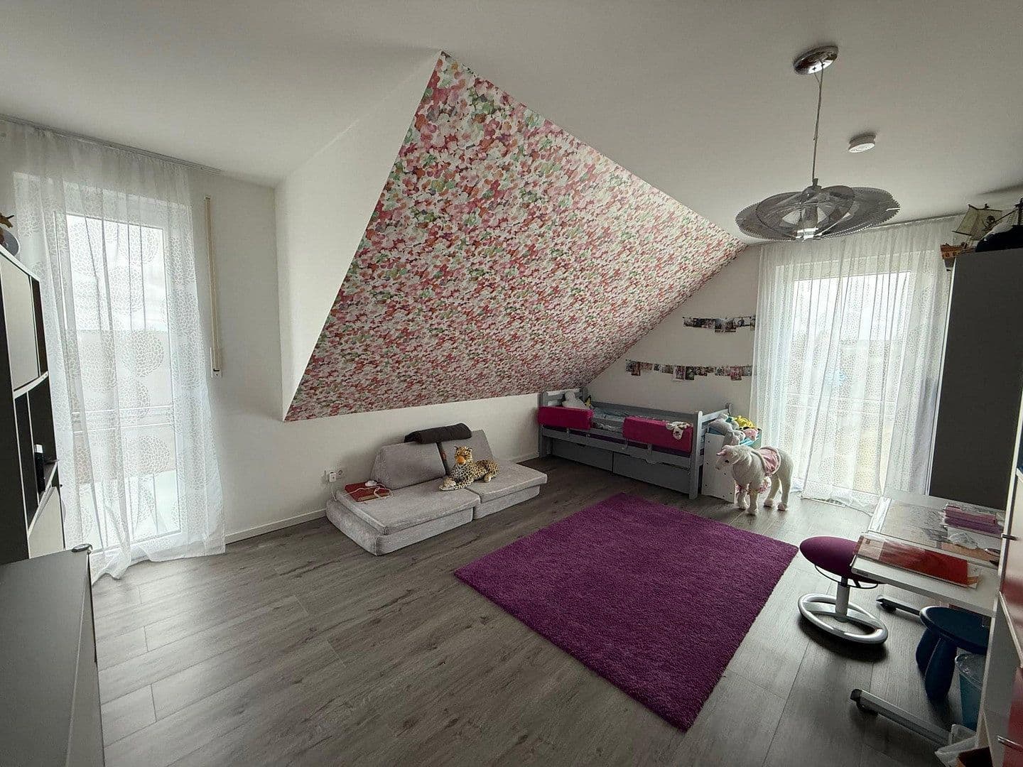Predaj domu 150 m², pozemek 441 m², Luise-Schöffel-Weg 9, Herrenberg, Bádensko-Wurttembersko Predaj domu 150 m², pozemek 441 m², Luise-Schöffel-Weg 9, Herrenberg, Bádensko-Wurttembersko