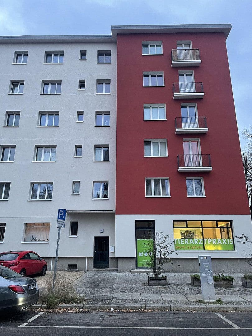 Prenájom bytu 2-izbový 71 m², Zillestraße 2, Berlin, Berlín Prenájom bytu 2-izbový 71 m², Zillestraße 2, Berlin, Berlín
