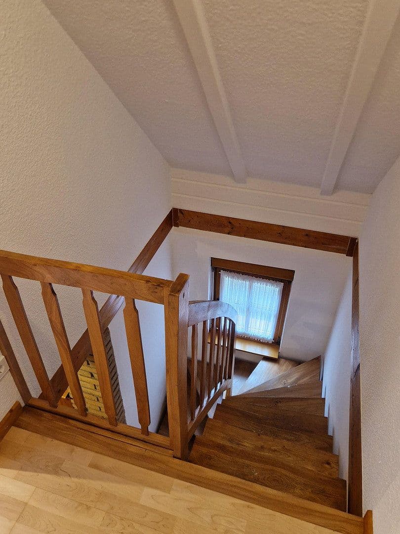 Prenájom bytu 3-izbový 110 m², Oberpforte 8, Dolgesheim, Porýnie-Falcko Prenájom bytu 3-izbový 110 m², Oberpforte 8, Dolgesheim, Porýnie-Falcko