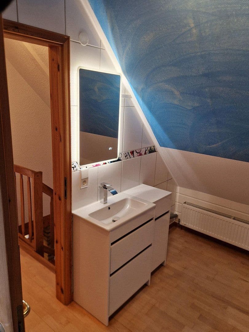 Prenájom bytu 3-izbový 110 m², Oberpforte 8, Dolgesheim, Porýnie-Falcko Prenájom bytu 3-izbový 110 m², Oberpforte 8, Dolgesheim, Porýnie-Falcko