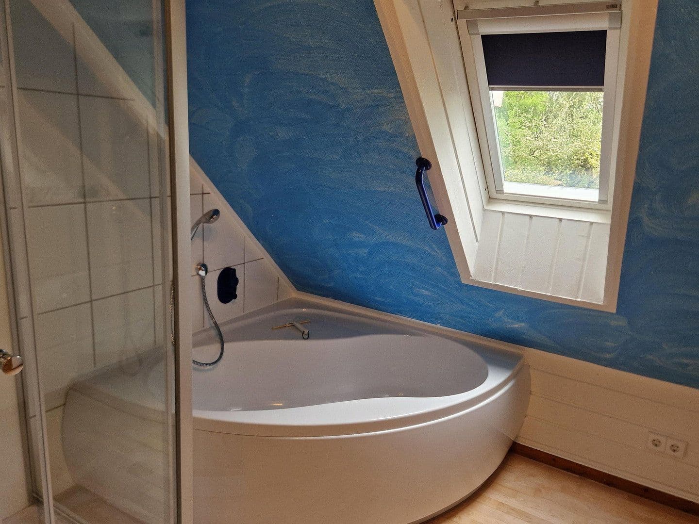 Prenájom bytu 3-izbový 110 m², Oberpforte 8, Dolgesheim, Porýnie-Falcko Prenájom bytu 3-izbový 110 m², Oberpforte 8, Dolgesheim, Porýnie-Falcko