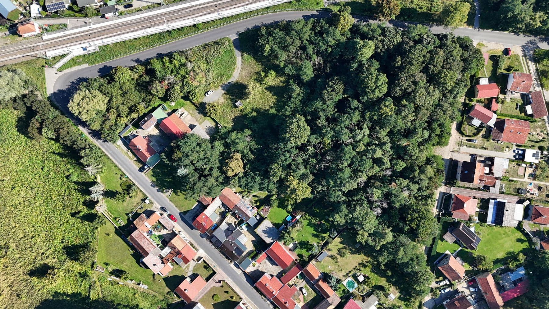 Predaj pozemku 150.000 m², Neuhofer Dorfstraße 1a, Zossen, Brandenbursko Predaj pozemku 150.000 m², Neuhofer Dorfstraße 1a, Zossen, Brandenbursko