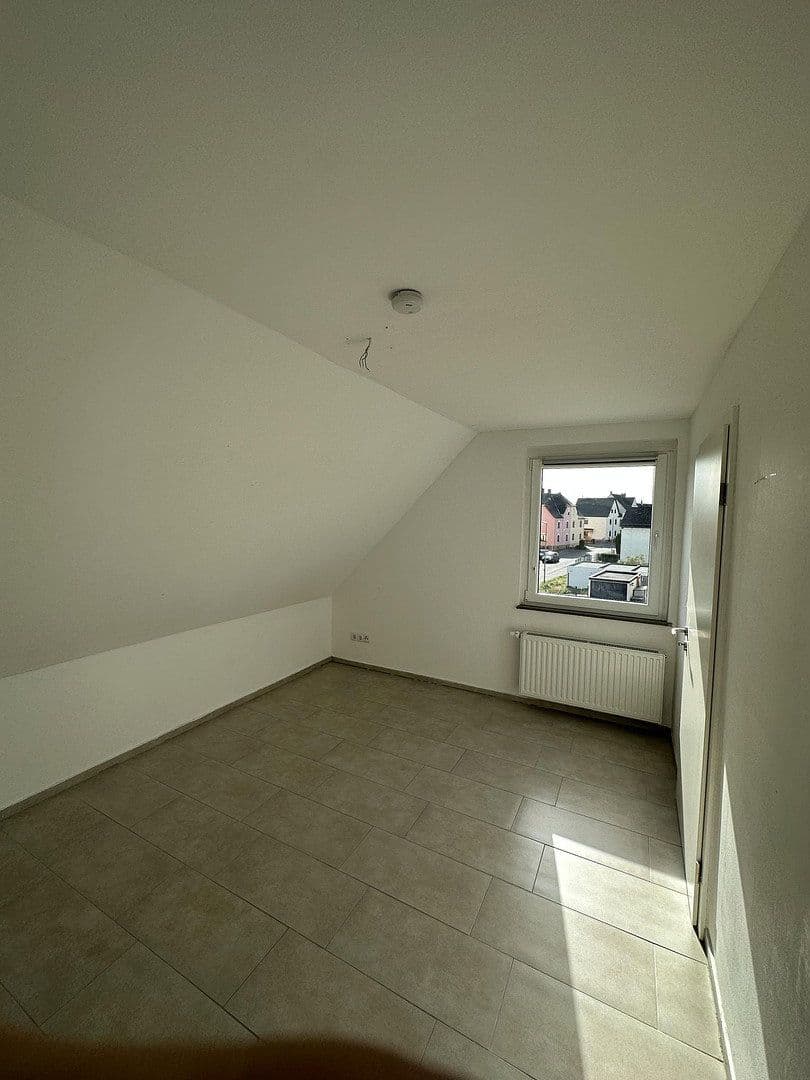 Prenájom bytu 3-izbový 69 m², Neuwied, Porýnie-Falcko Prenájom bytu 3-izbový 69 m², Neuwied, Porýnie-Falcko