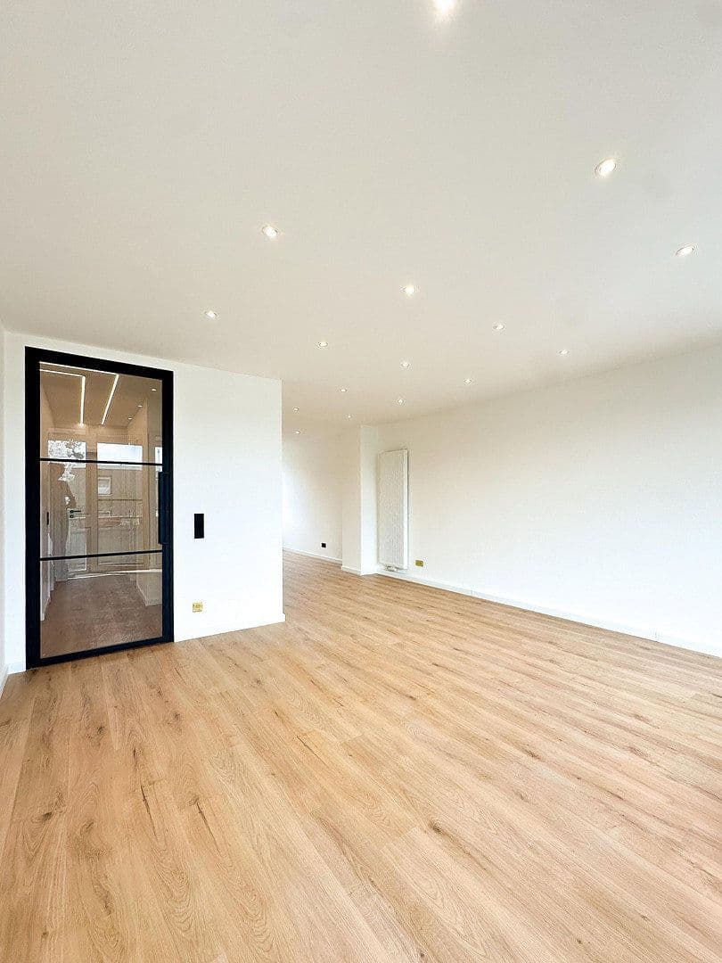 Predaj bytu 3-izbový 75 m², Am Mergelsberg 41, Düsseldorf, Severné Porýnie - Westfálsko Predaj bytu 3-izbový 75 m², Am Mergelsberg 41, Düsseldorf, Severné Porýnie - Westfálsko