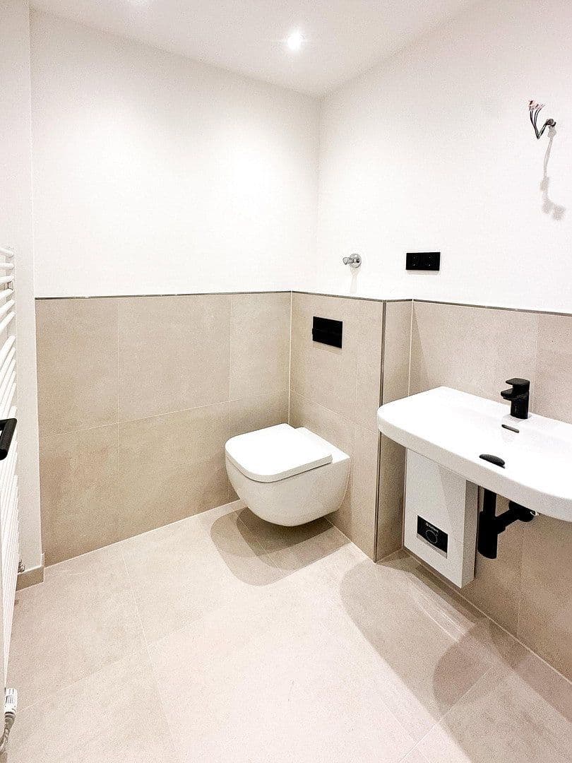 Predaj bytu 3-izbový 75 m², Am Mergelsberg 41, Düsseldorf, Severné Porýnie - Westfálsko Predaj bytu 3-izbový 75 m², Am Mergelsberg 41, Düsseldorf, Severné Porýnie - Westfálsko