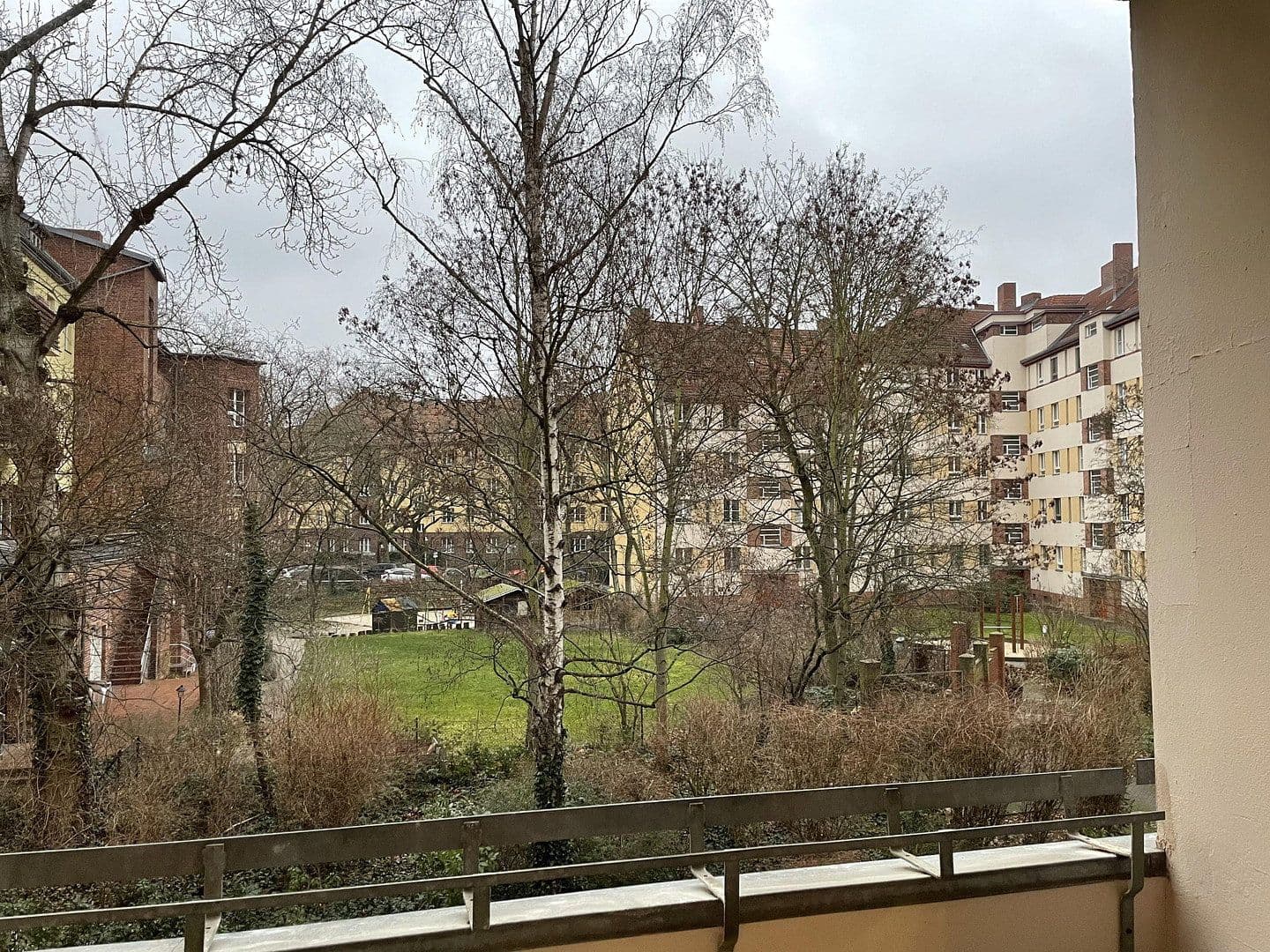 Prenájom bytu 2-izbový 70 m², Südwestkorso 56, Berlin, Berlín Prenájom bytu 2-izbový 70 m², Südwestkorso 56, Berlin, Berlín