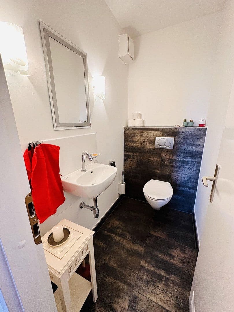 Prenájom bytu 2-izbový 64 m², Leonberg, Bádensko-Wurttembersko Prenájom bytu 2-izbový 64 m², Leonberg, Bádensko-Wurttembersko