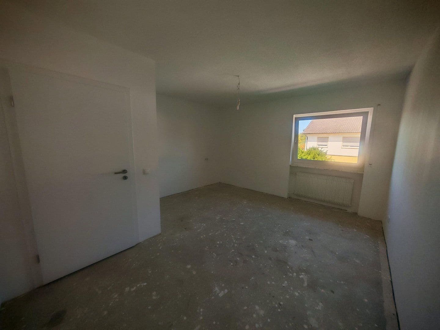 Prenájom domu 230 m², pozemek 334 m², Frankenthal, Porýnie-Falcko Prenájom domu 230 m², pozemek 334 m², Frankenthal, Porýnie-Falcko