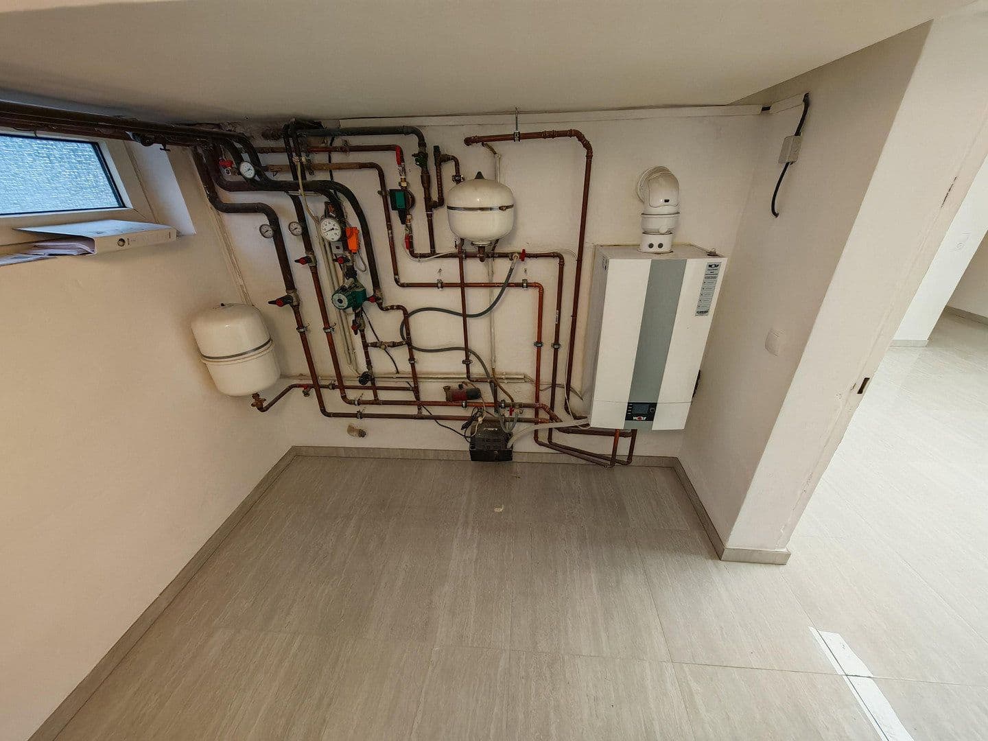 Prenájom domu 230 m², pozemek 334 m², Frankenthal, Porýnie-Falcko Prenájom domu 230 m², pozemek 334 m², Frankenthal, Porýnie-Falcko