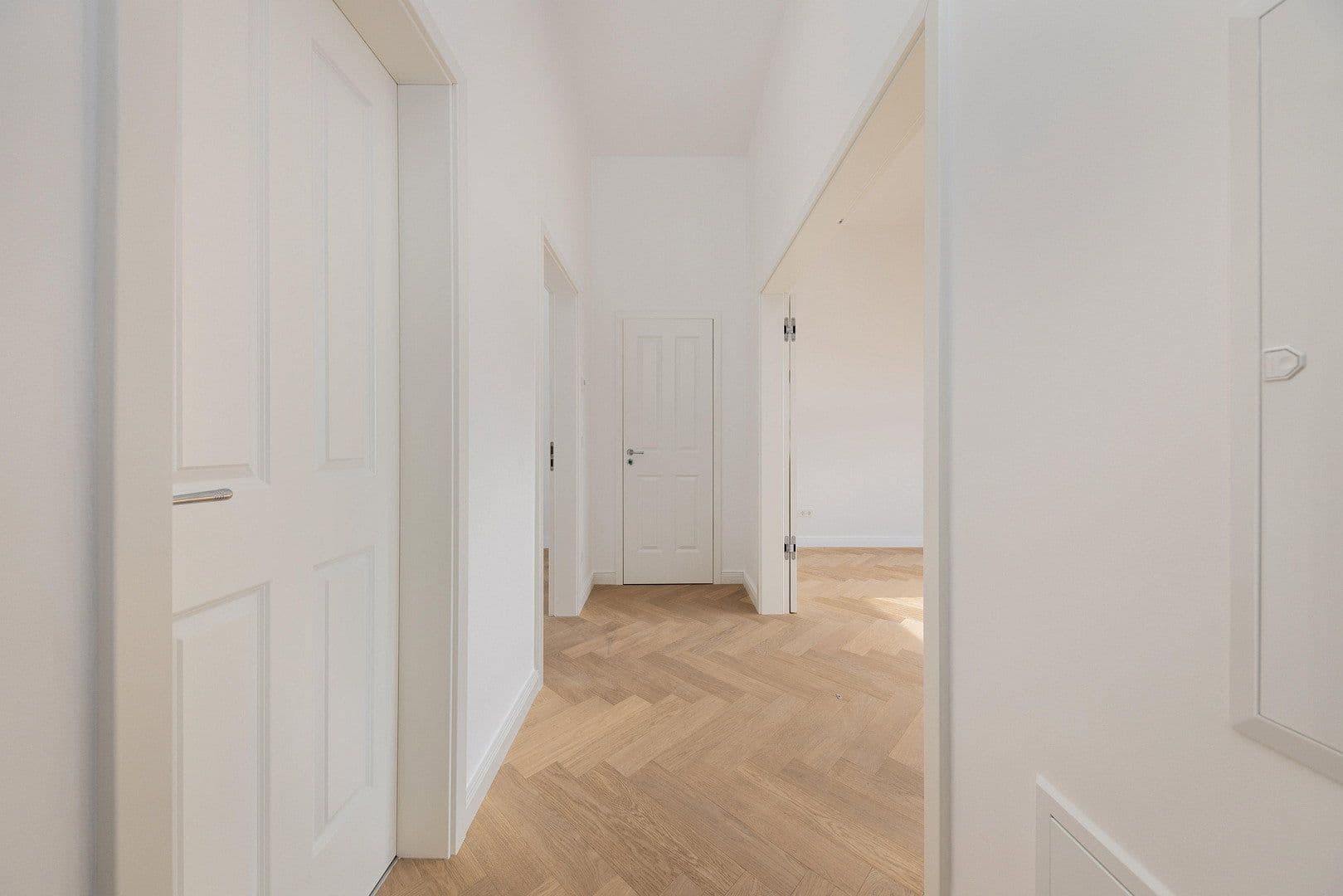 Prenájom bytu 2-izbový 51 m², Schöneberger Str. 9, Berlin, Berlín Prenájom bytu 2-izbový 51 m², Schöneberger Str. 9, Berlin, Berlín