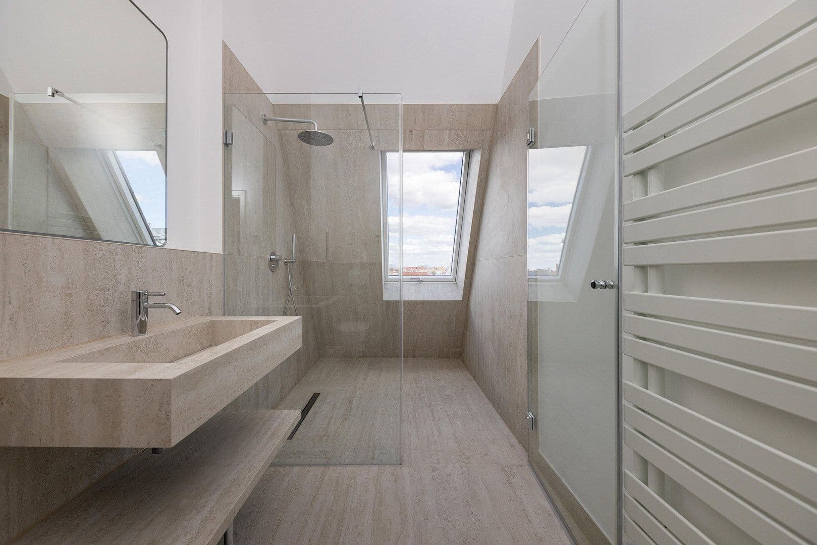 Prenájom bytu 2-izbový 51 m², Schöneberger Str. 9, Berlin, Berlín Prenájom bytu 2-izbový 51 m², Schöneberger Str. 9, Berlin, Berlín